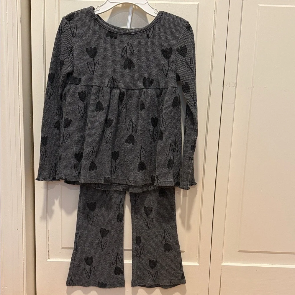 Carters Kids' Dark Gray Heart & Floral Thermal matching Set 4T